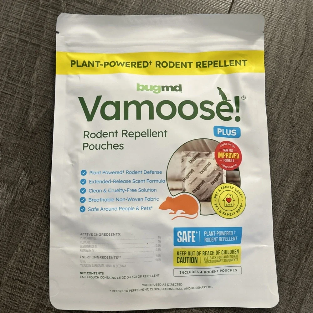 BugMD Vamoose Rodent Repellent Pouches 4 Pouches Per Bag NEW